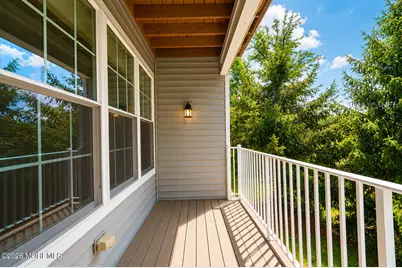 604 St Andrews Place, Manalapan Township, NJ 07726 - Photo 10