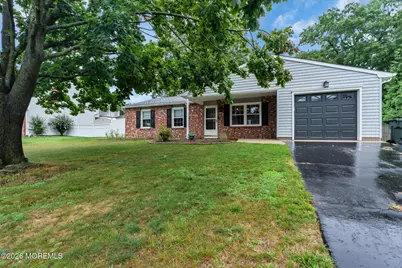 31 Cherry Lane, Howell Township, NJ 07731 - Photo 2