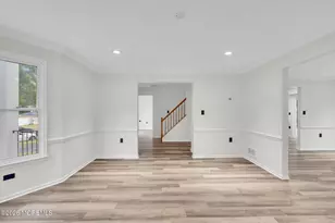 504 Woolley Dr, Neptune Township, NJ 07753 - Photo 14