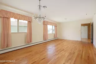 23 Capri Ct, Toms River Township, NJ 08757 - Photo 8