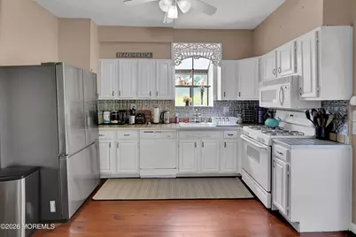 75 Portland Road, Highlands, NJ 07732 - Photo 20
