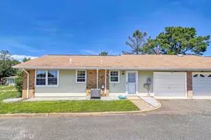 27 Cambridge Circle, Manchester Township, NJ 08759 - Photo 1