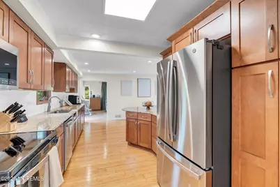 5 Forsgate Drive, Freehold, NJ 07728 - Photo 12