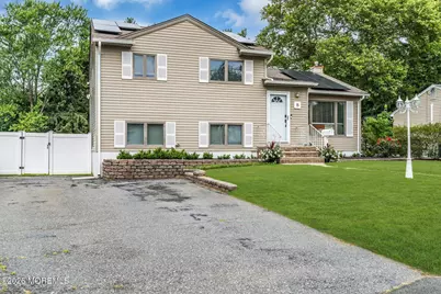 5 Forsgate Drive, Freehold, NJ 07728 - Photo 4
