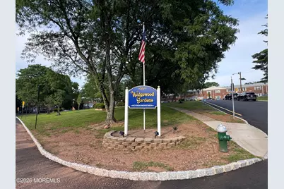 13 Wedgewood Drive #87, Verona, NJ 07044 - Photo 2