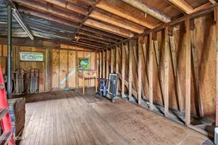 101 Navesink Ave, Highlands, NJ 07732 - Photo 24