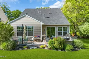 1 Mallard Ct, Howell Township, NJ 07731 - Photo 4