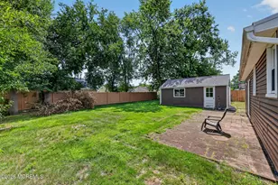 33 Stagecoach Rd, Southampton, NJ 08088 - Photo 2