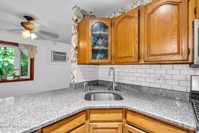 1804 Wall Church Road, Wall Township, NJ 07719 - Photo 18