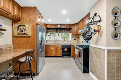 221 Sunset Avenue, Port Monmouth, NJ 07758 - Photo 22