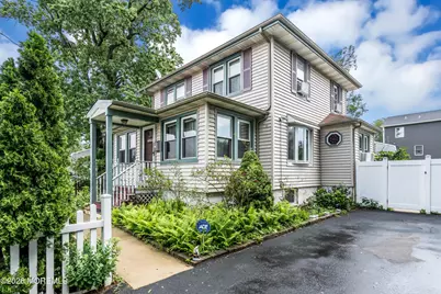 221 Sunset Avenue, Port Monmouth, NJ 07758 - Photo 4