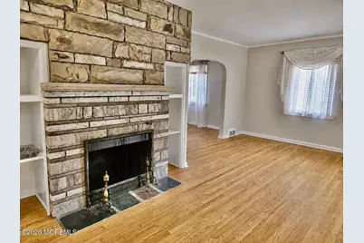 655 Laurel Avenue, Holmdel, NJ 07733 - Photo 6