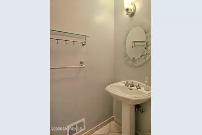 655 Laurel Avenue, Holmdel, NJ 07733 - Photo 10