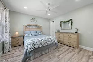 344 Constitution Cir, North Brunswick Township, NJ 08902 - Photo 22