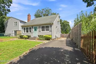2138 Schoeberlein Ave, Toms River Township, NJ 08753 - Photo 2
