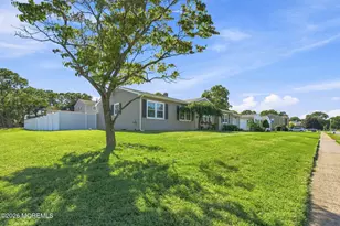 230 Colonial Dr, Brick, NJ 08724 - Photo 2