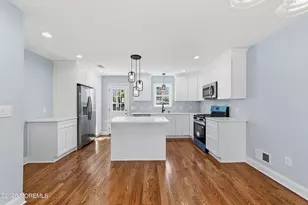 270 Alpine Way, Laurence Harbor, NJ 08879 - Photo 4