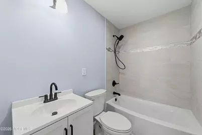 270 Alpine Way, Laurence Harbor, NJ 08879 - Photo 20