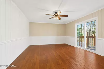3 Manalapan Woods Drive, Manalapan Township, NJ 07726 - Photo 10