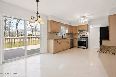 3 Manalapan Woods Drive, Manalapan Township, NJ 07726 - Photo 12