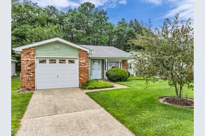 51 Regent Circle, Brick, NJ 08723 - Photo 2