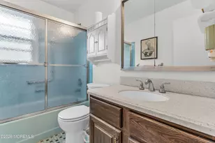 51 Regent Cir, Brick, NJ 08723 - Photo 20