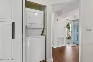 321 Tulip Ln, Freehold, NJ 07728 - Photo 18