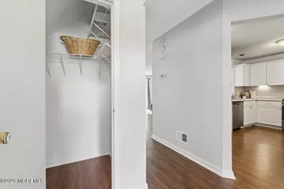 321 Tulip Lane, Freehold, NJ 07728 - Photo 6