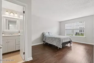 321 Tulip Ln, Freehold, NJ 07728 - Photo 14