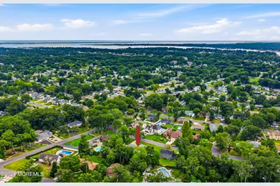 910 Somerset Drive, Toms River Township, NJ 08753 - Photo 52