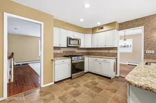 910 Somerset Dr, Toms River Township, NJ 08753 - Photo 14