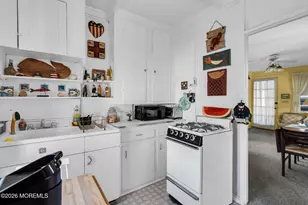 4 Bowling Green, Point Pleasant Beach, NJ 08742 - Photo 8