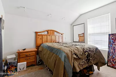 38 Kentucky Way, Freehold, NJ 07728 - Photo 14