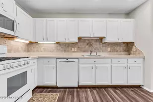 164 Tennis Ct, Wall Township, NJ 07719 - Photo 12