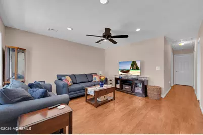 822 Prospect Avenue, Union Beach, NJ 07735 - Photo 10