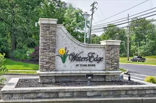 1716 Waters Edge Dr, Toms River Township, NJ 08753 - Photo 2