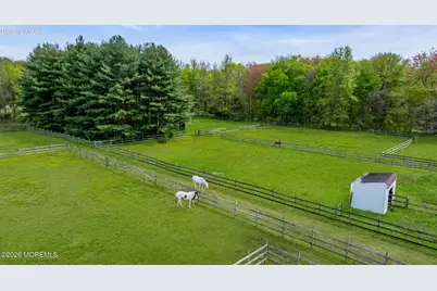 10 Daum Road, Manalapan Township, NJ 07726 - Photo 16
