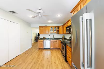 145 C Parkway Drive, Freehold, NJ 07728 - Photo 8