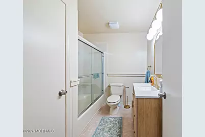 145 C Parkway Drive, Freehold, NJ 07728 - Photo 14