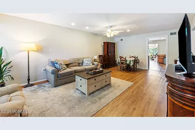 145 C Parkway Drive, Freehold, NJ 07728 - Photo 4