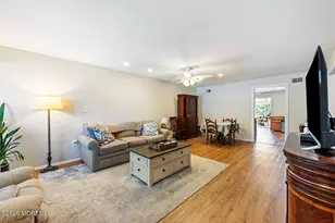 145 C Parkway Dr, Freehold, NJ 07728 - Photo 4