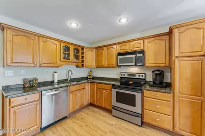 145 C Parkway Drive, Freehold, NJ 07728 - Photo 8