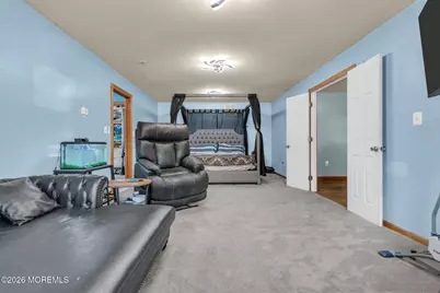 8 West Avenue, Old Bridge Township, NJ 08857 - Photo 32