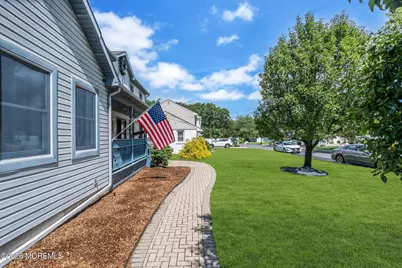 8 West Avenue, Old Bridge Township, NJ 08857 - Photo 6
