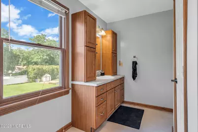 8 West Avenue, Old Bridge Township, NJ 08857 - Photo 50