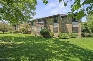 78 Overlook Way, Manalapan Township, NJ 07726 - Photo 2