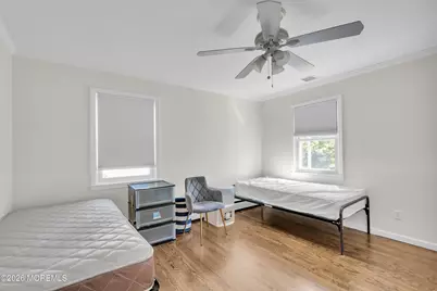 559 Dow Avenue, Oakhurst, NJ 07755 - Photo 22