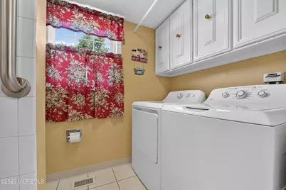 74 E Amherst Lane, Monroe Township, NJ 08831 - Photo 14