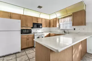 7 Tarworth Ct, Toms River Township, NJ 08757 - Photo 12