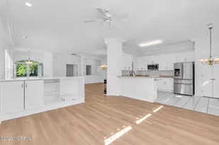 27 Bellflower Dr, Lakewood, NJ 08701 - Photo 30